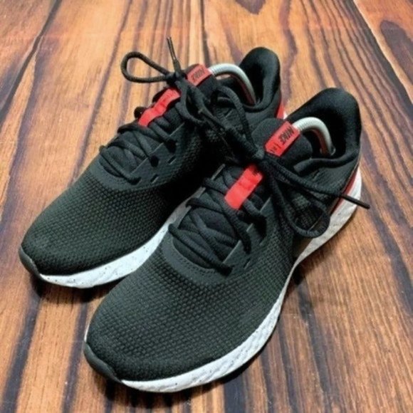 Nike Other - Nike Revolution 5 Sneakers